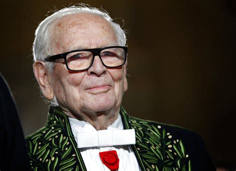 designer pierre cardin death.